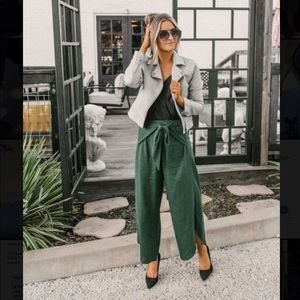 Everly Tie Front Curved Hem Pants Green size small